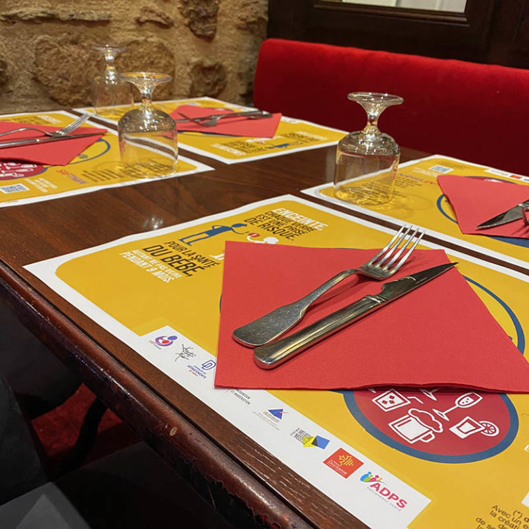 Set de table, Tables Jaunes